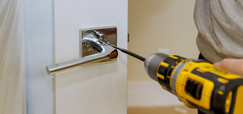 After-hours Locksmith  For Lock Troubleshooting in Sanger, California